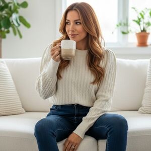 Cyrus Womens Cream Cable Knit Puff Shoulder Crew Neck‎ Sweater Size Large